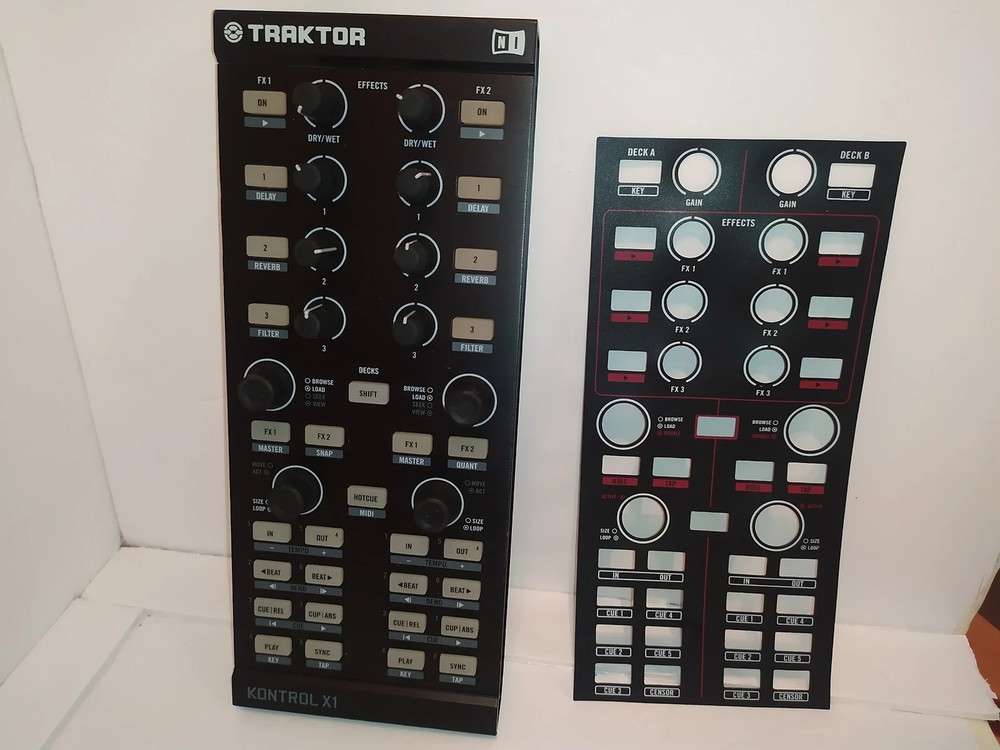 Native Instruments Traktor Kontrol X1 Mk1 DJ Controller